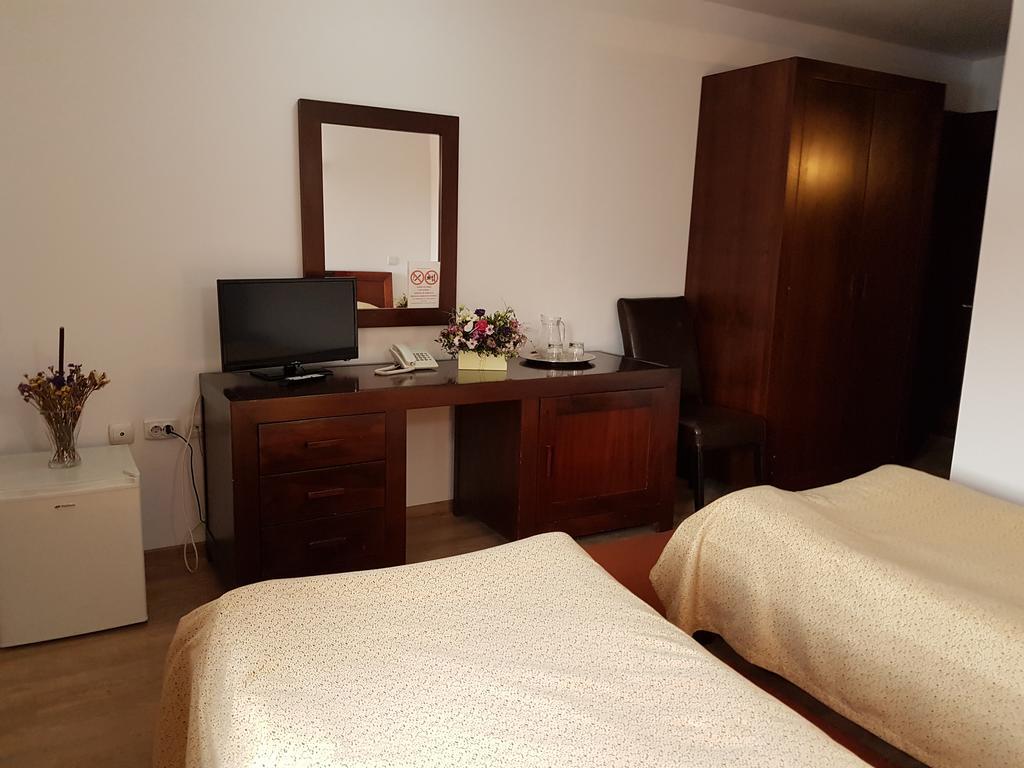 Hotel Ramona à Gura Humorului Extérieur photo